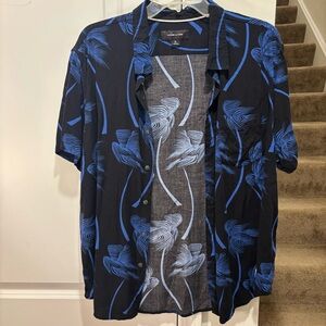 Adam Levine Collection Black and Blue Floral Shirt Jacket